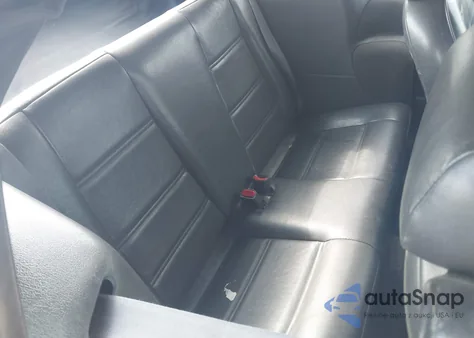 2001 Ford Mustang z USA, uszkodzony, nr VIN 1FAFP44421F128030